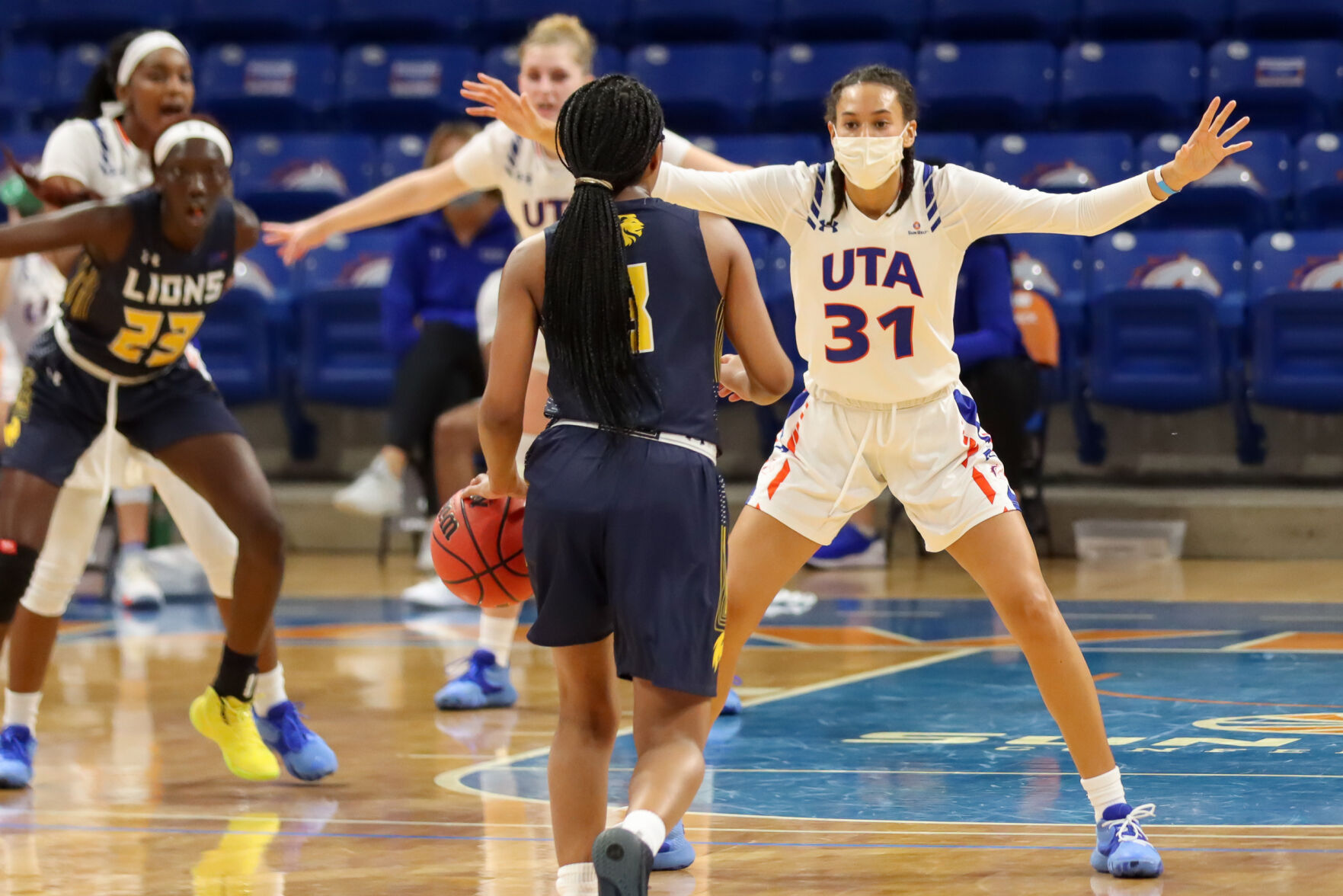 Photos: UTA men's, women's basketball teams tip off their seasons at College Park Center